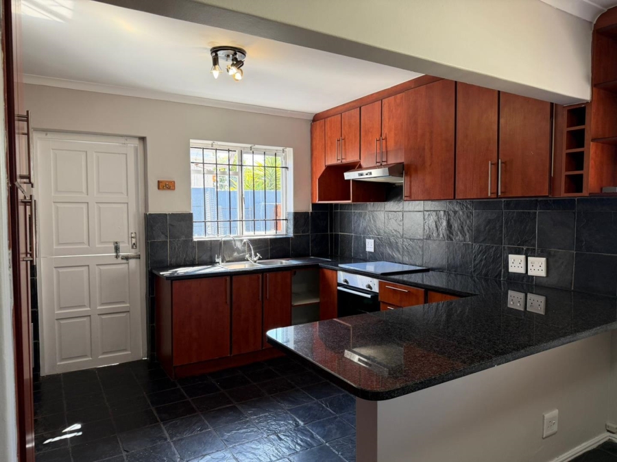 4 Bedroom Property for Sale in Milnerton Ridge Western Cape